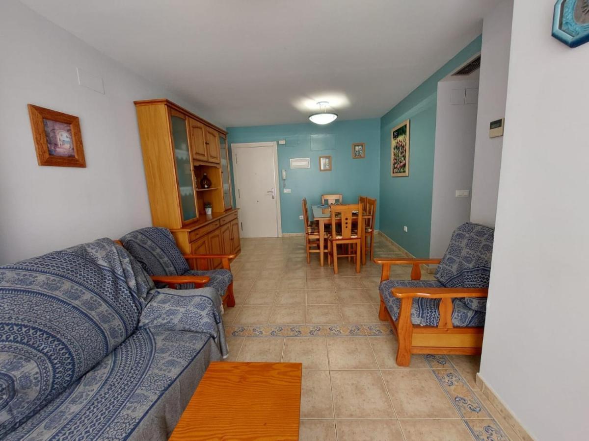 Con Wifi A 50m De La Playa Apartment