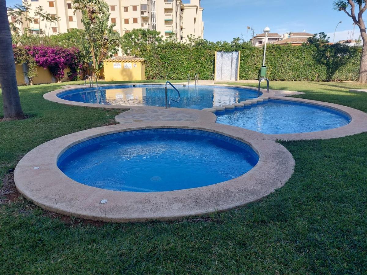 Con Wifi A 50m De La Playa Apartment